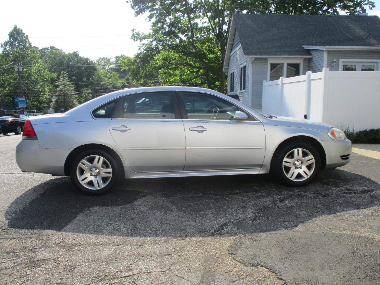 2013 SILVER Chevrolet Impala (2G1WG5E39D1) , AUTOMATIC transmission, located at 540a Delsea Drive, Sewell, NJ, 08080, (856) 589-6888, 39.752560, -75.111206 - Photo#8